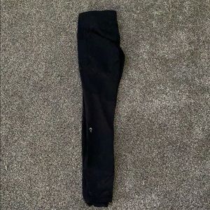 black size 10 ivivva leggings